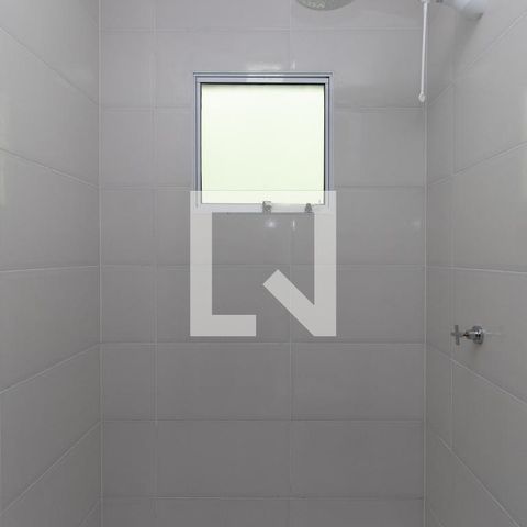 Casa à venda com 119m², 4 quartos e 1 vaga Casa à venda com 119m², 4 quartos e 1 vagaBanheiro Social