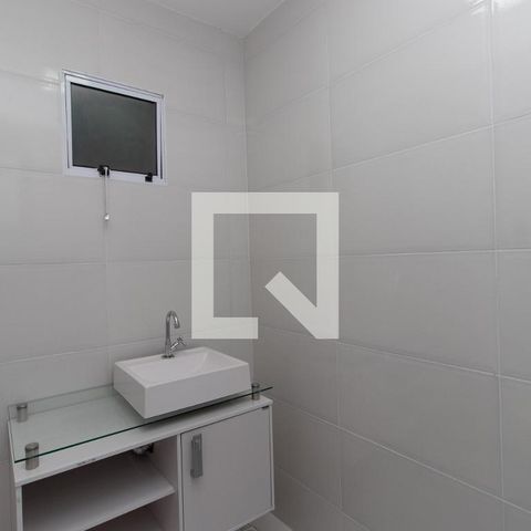 Casa à venda com 119m², 4 quartos e 1 vaga Casa à venda com 119m², 4 quartos e 1 vagaBanheiro de Serviço