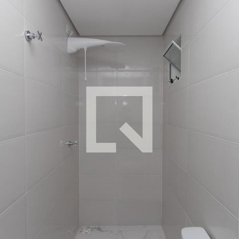 Casa à venda com 119m², 4 quartos e 1 vaga Casa à venda com 119m², 4 quartos e 1 vagaBanheiro da Suíte 2