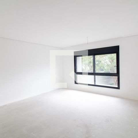 Casa à venda com 854m², 4 quartos e 6 vagas Casa à venda com 854m², 4 quartos e 6 vagasSuíte 4