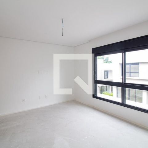 Casa à venda com 854m², 4 quartos e 6 vagas Casa à venda com 854m², 4 quartos e 6 vagasSuíte 3