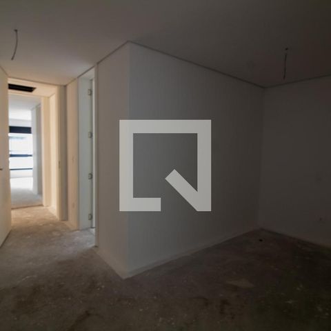 Casa à venda com 854m², 4 quartos e 6 vagas Casa à venda com 854m², 4 quartos e 6 vagasCloset da suíte 4