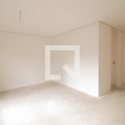 Casa à venda com 854m², 4 quartos e 6 vagas Casa à venda com 854m², 4 quartos e 6 vagasSuíte 1