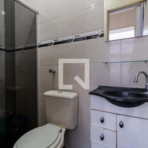 Casa à venda com 120m², 4 quartos e 2 vagas Casa à venda com 120m², 4 quartos e 2 vagasBanheiro de Serviço