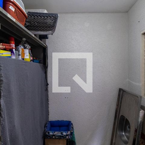 Casa à venda com 120m², 4 quartos e 2 vagas Casa à venda com 120m², 4 quartos e 2 vagasQuarto de Serviço