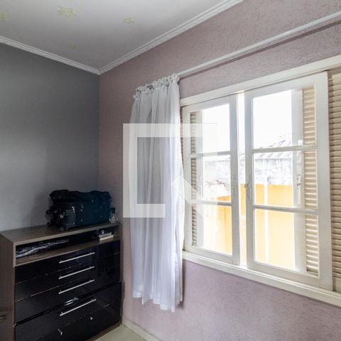 Casa à venda com 120m², 4 quartos e 2 vagas Casa à venda com 120m², 4 quartos e 2 vagasQuarto 2