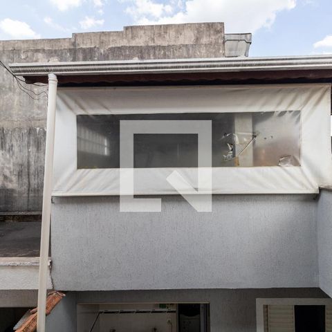 Casa à venda com 120m², 4 quartos e 2 vagas Casa à venda com 120m², 4 quartos e 2 vagasVista Quarto 3
