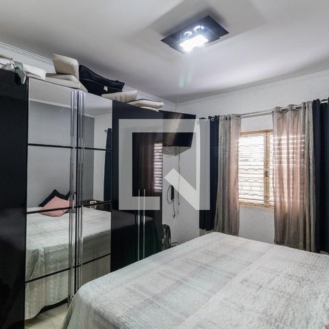 Casa à venda com 120m², 4 quartos e 2 vagas Casa à venda com 120m², 4 quartos e 2 vagasQuarto 1