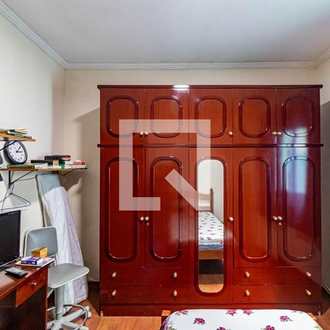 Casa à venda com 221m², 3 quartos e 6 vagas Casa à venda com 221m², 3 quartos e 6 vagasQuarto 01