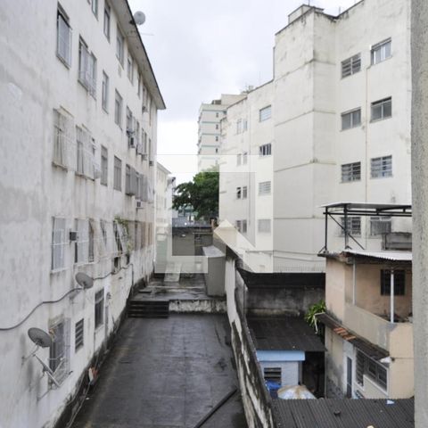 Apartamento à venda com 66m², 3 quartos e sem vagaVista