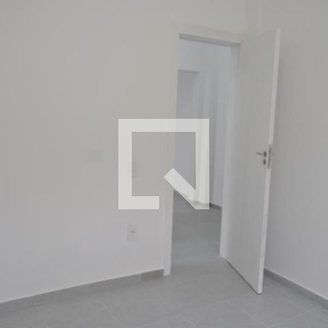 Apartamento à venda com 66m², 3 quartos e sem vagaQuarto