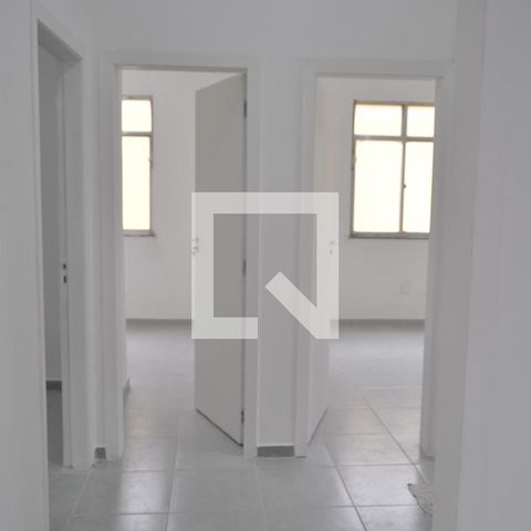 Apartamento à venda com 66m², 3 quartos e sem vagaCorredor