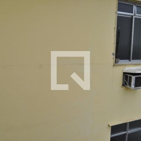 Apartamento à venda com 66m², 3 quartos e sem vagaVista