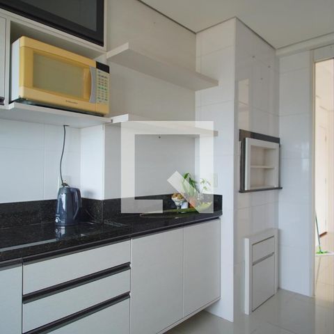Apartamento à venda com 85m², 2 quartos e 2 vagasCozinha