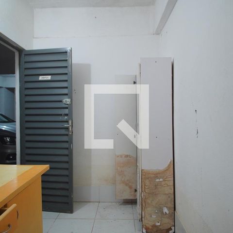 Apartamento à venda com 85m², 2 quartos e 2 vagasÁrea comum - Depósito