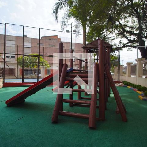 Apartamento à venda com 85m², 2 quartos e 2 vagasÁrea comum - Playground