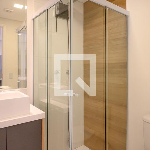 Studio à venda com 34m², 1 quarto e 1 vaga Studio à venda com 34m², 1 quarto e 1 vagaBanheiro