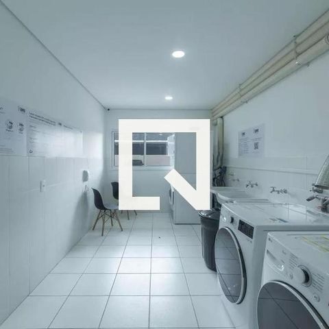 Studio à venda com 34m², 1 quarto e 1 vaga Studio à venda com 34m², 1 quarto e 1 vagaLavanderia