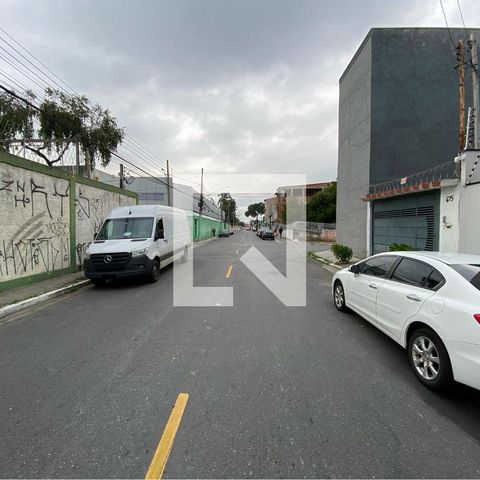 Apartamento à venda com 44m², 2 quartos e sem vaga Apartamento à venda com 44m², 2 quartos e sem vagaVista da Rua