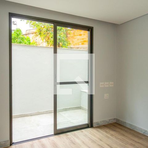 Casa à venda com 205m², 4 quartos e 2 vagas Casa à venda com 205m², 4 quartos e 2 vagasQuarto 3