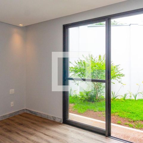 Casa à venda com 205m², 4 quartos e 2 vagas Casa à venda com 205m², 4 quartos e 2 vagasQuarto 1