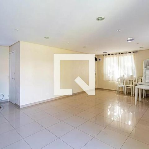 Casa de condomínio à venda com 80m², 2 quartos e 1 vaga Casa de condomínio à venda com 80m², 2 quartos e 1 vagaÁrea comum - Salão de festas