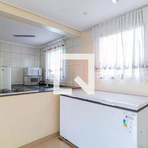 Casa de condomínio à venda com 80m², 2 quartos e 1 vaga Casa de condomínio à venda com 80m², 2 quartos e 1 vagaÁrea comum - Salão de festas