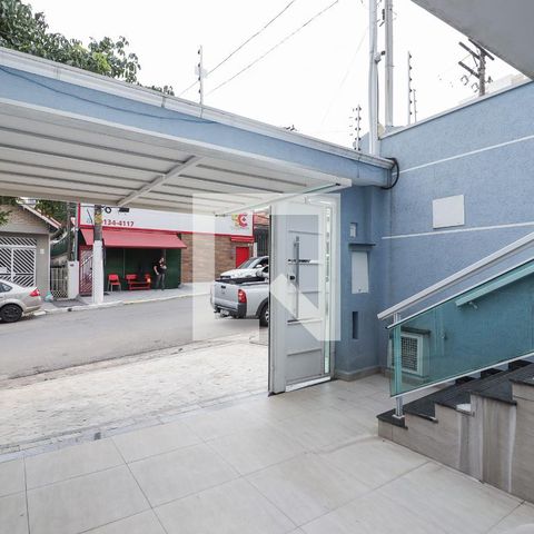 Casa à venda com 300m², 3 quartos e 2 vagas Casa à venda com 300m², 3 quartos e 2 vagasGaragem