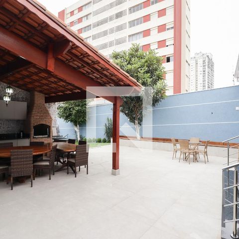 Casa à venda com 300m², 3 quartos e 2 vagas Casa à venda com 300m², 3 quartos e 2 vagasChurrasqueira