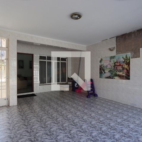 Casa à venda com 200m², 3 quartos e 2 vagasGaragem