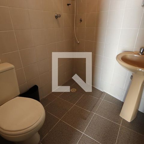 Casa à venda com 200m², 3 quartos e 2 vagasBanheiro de serviço