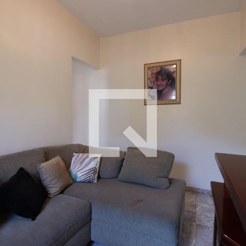 Casa à venda com 200m², 3 quartos e 2 vagasSala de TV