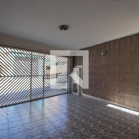 Casa à venda com 200m², 3 quartos e 2 vagasGaragem