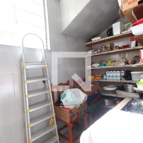 Casa à venda com 200m², 3 quartos e 2 vagasDespensa