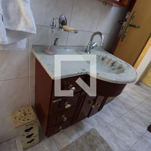 Casa à venda com 200m², 3 quartos e 2 vagasLavabo