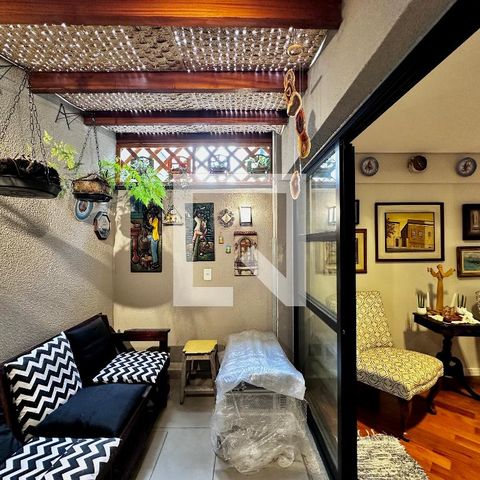 Casa de condomínio à venda com 105m², 1 quarto e 1 vaga Casa de condomínio à venda com 105m², 1 quarto e 1 vagaSacada