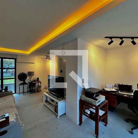 Casa de condomínio à venda com 105m², 1 quarto e 1 vaga Casa de condomínio à venda com 105m², 1 quarto e 1 vagaSala de Tv