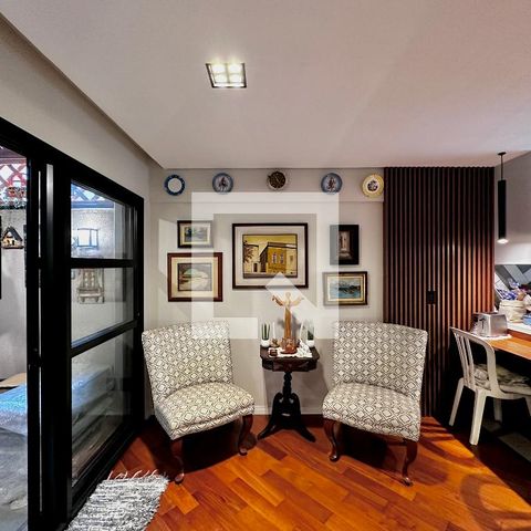 Casa de condomínio à venda com 105m², 1 quarto e 1 vaga Casa de condomínio à venda com 105m², 1 quarto e 1 vagaSala