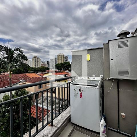 Casa de condomínio à venda com 105m², 1 quarto e 1 vaga Casa de condomínio à venda com 105m², 1 quarto e 1 vagaÁrea de Serviço