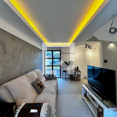 Casa de condomínio à venda com 105m², 1 quarto e 1 vaga Casa de condomínio à venda com 105m², 1 quarto e 1 vagaSala de Tv