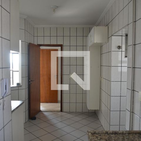 Apartamento à venda com 90m², 3 quartos e 2 vagasCozinha