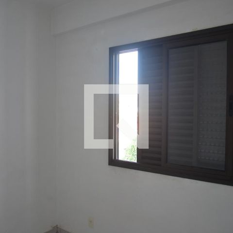 Apartamento à venda com 90m², 3 quartos e 2 vagasQuarto 2