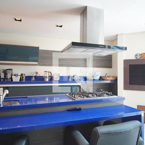 Casa para alugar com 500m², 3 quartos e 4 vagasCozinha