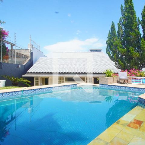 Casa para alugar com 500m², 3 quartos e 4 vagasPiscina
