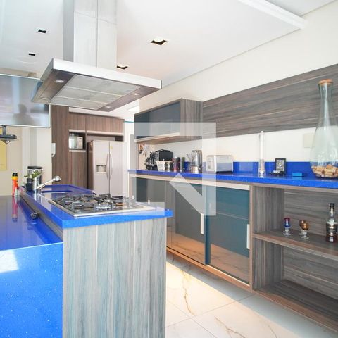 Casa para alugar com 500m², 3 quartos e 4 vagasCozinha