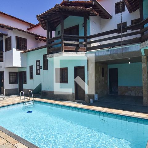 Casa à venda com 450m², 4 quartos e 3 vagasChurrasqueira