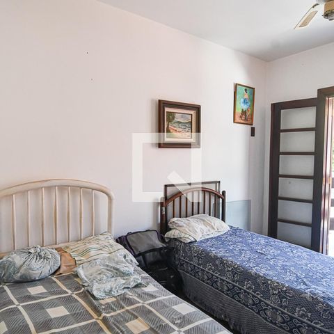 Casa à venda com 450m², 4 quartos e 3 vagasquarto