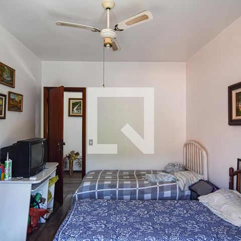 Casa à venda com 450m², 4 quartos e 3 vagasquarto
