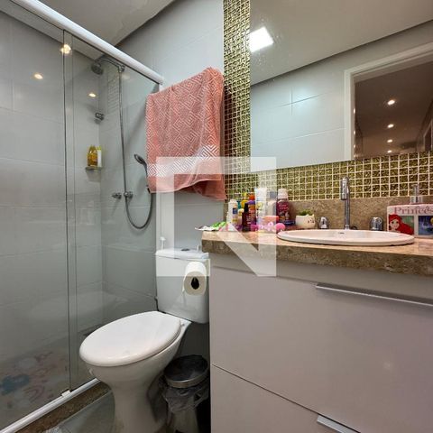 Apartamento à venda com 120m², 3 quartos e 2 vagas Apartamento à venda com 120m², 3 quartos e 2 vagasBanheiro Social