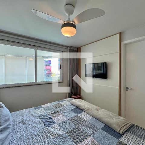 Apartamento à venda com 120m², 3 quartos e 2 vagas Apartamento à venda com 120m², 3 quartos e 2 vagasSuíte